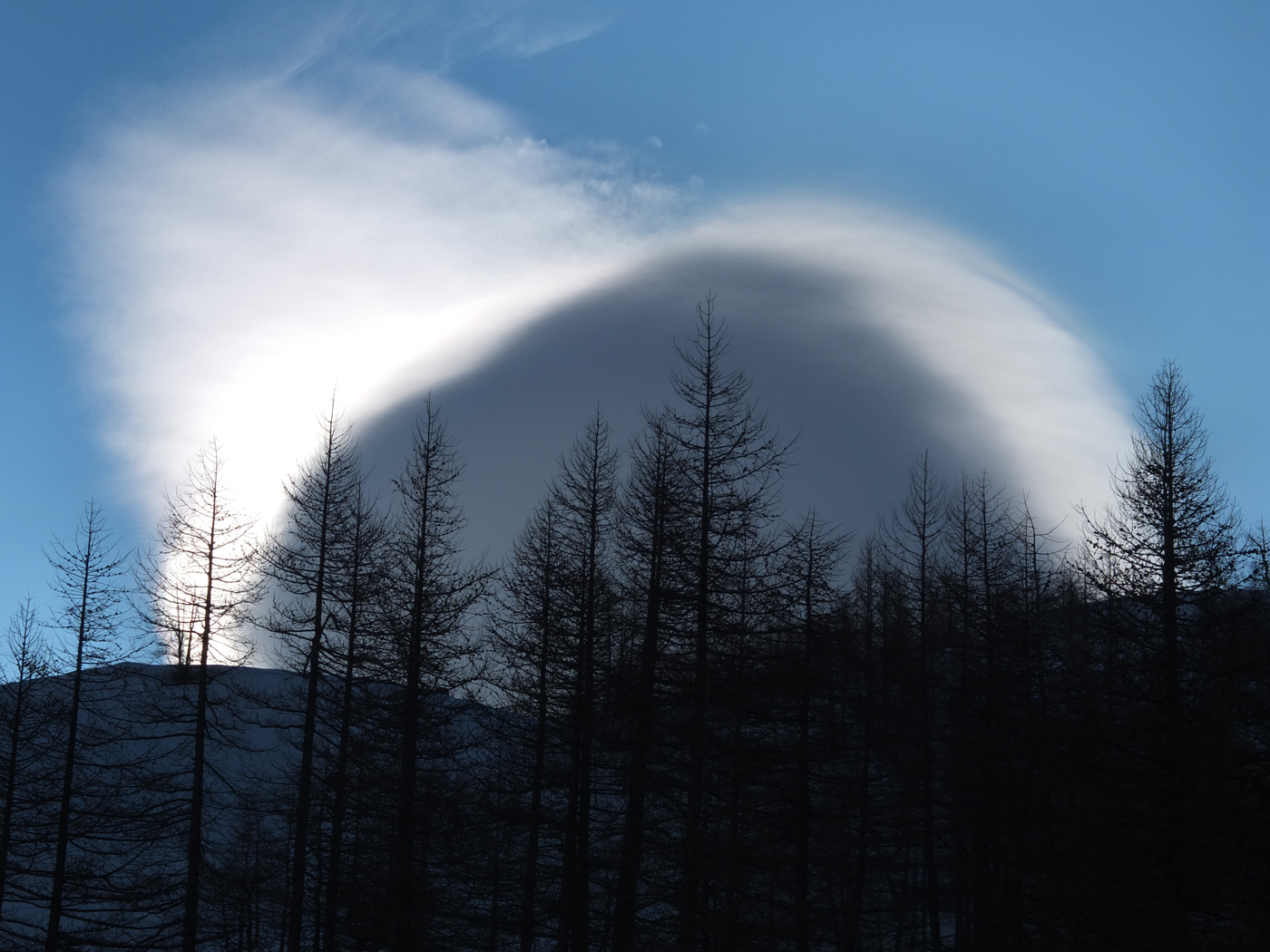  Lenticular Cloud 1  